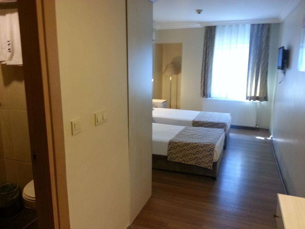 Grand Zeybek Hotel İzmir Extérieur photo