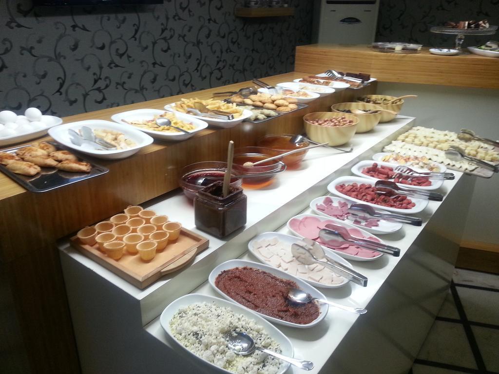 Grand Zeybek Hotel İzmir Extérieur photo