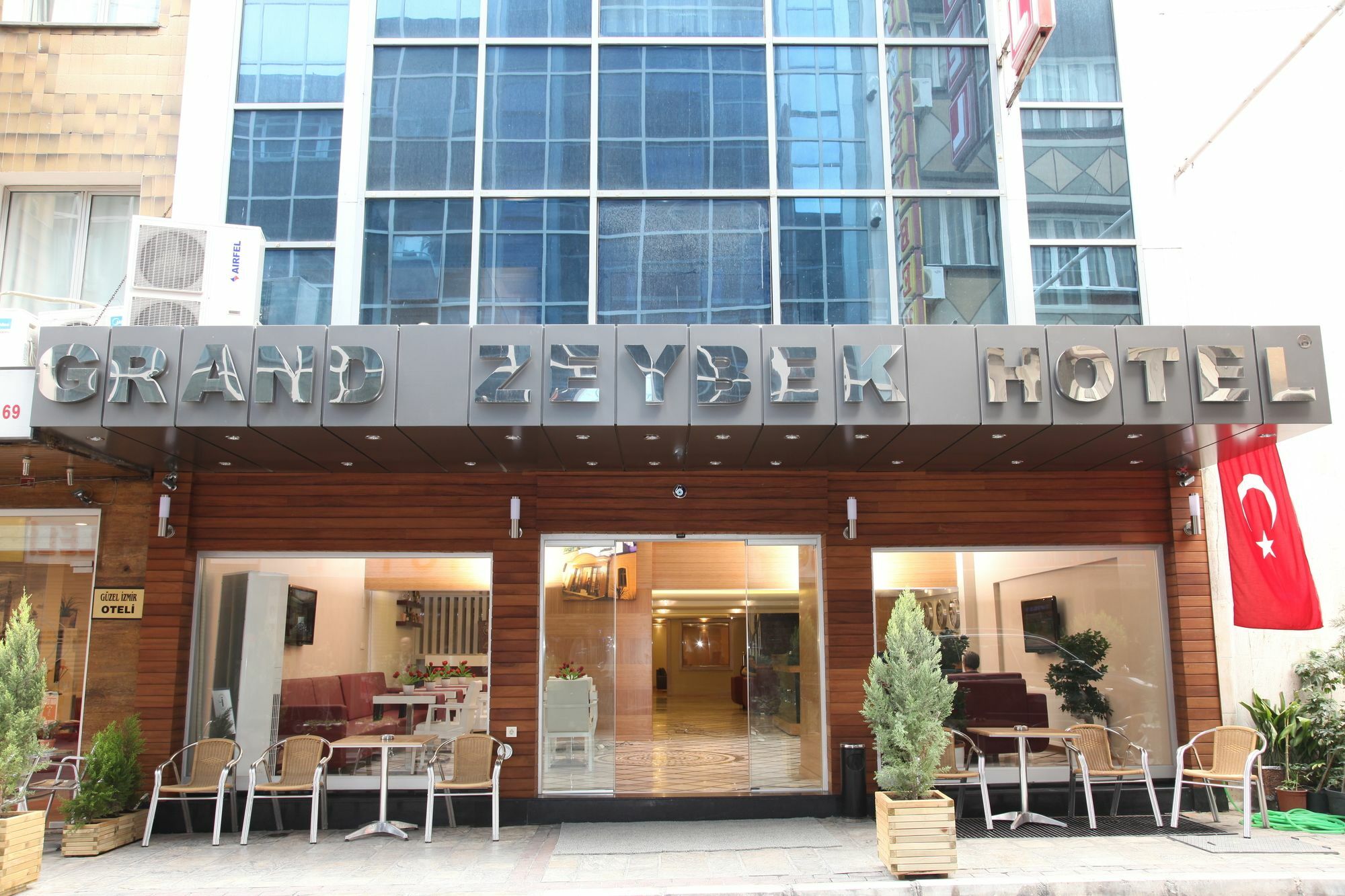 Grand Zeybek Hotel İzmir Extérieur photo