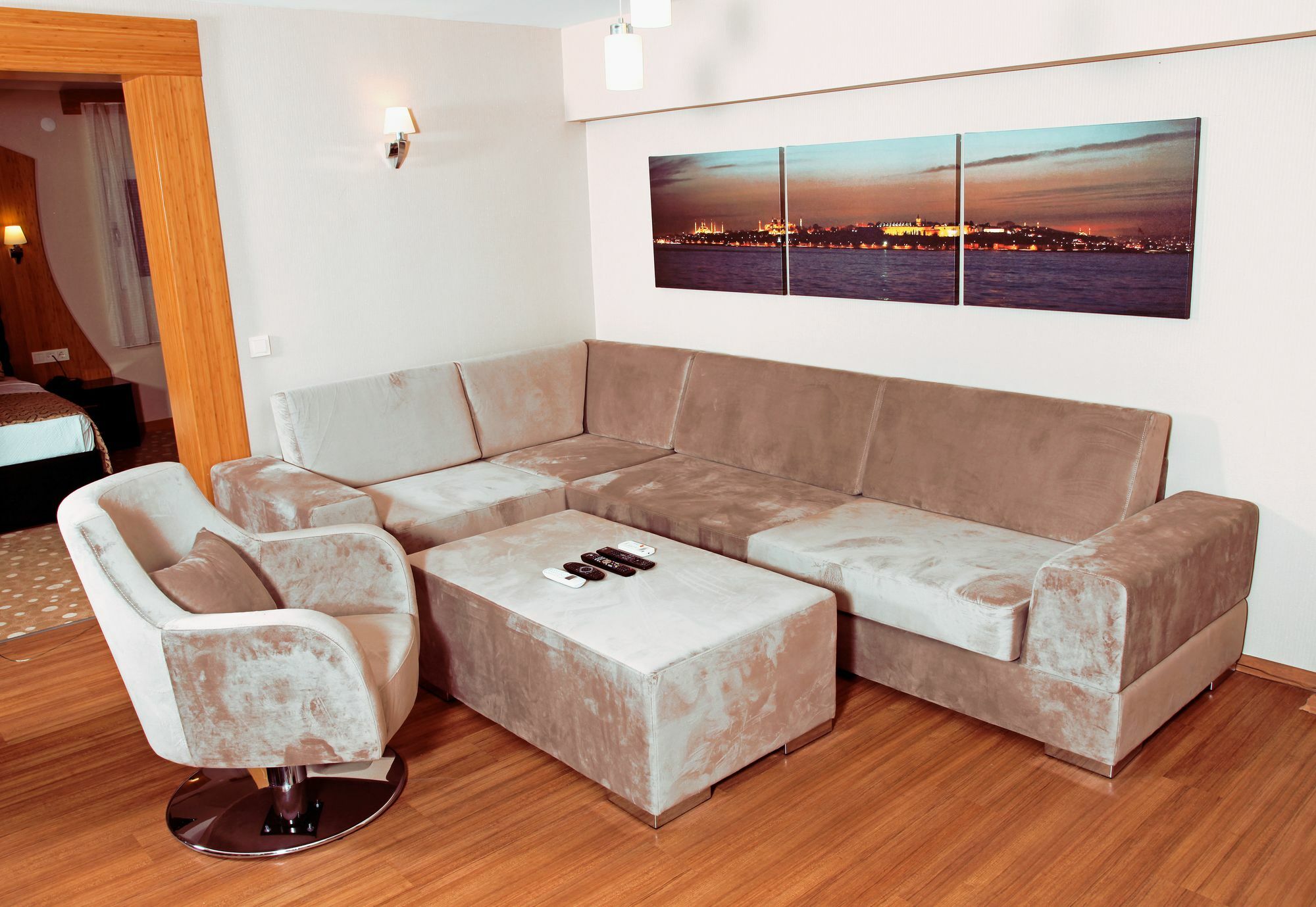 Grand Zeybek Hotel İzmir Extérieur photo