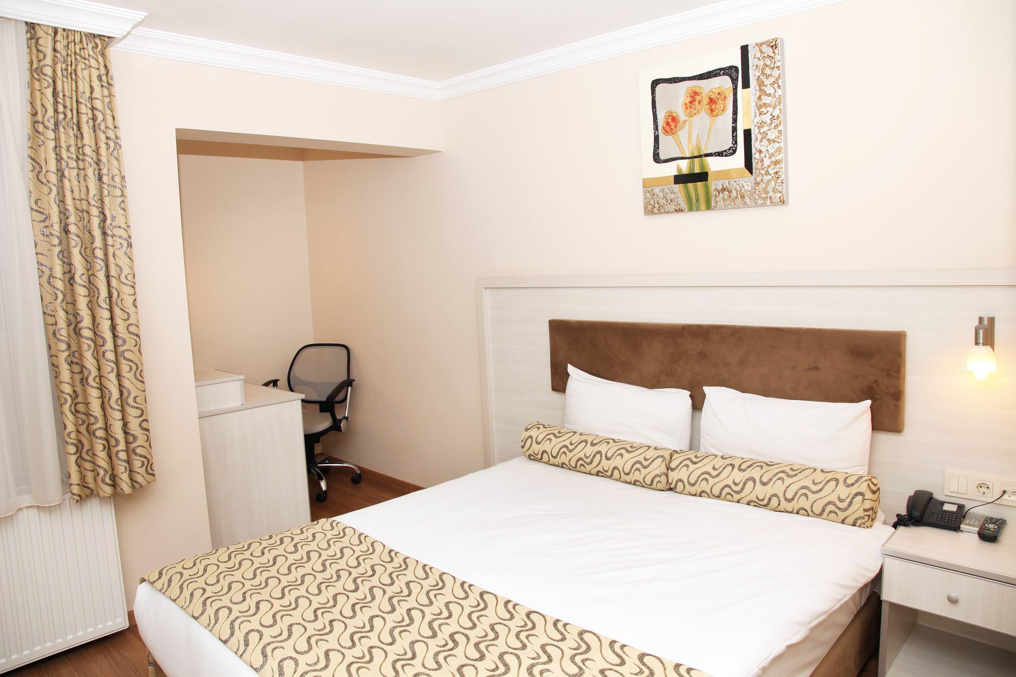 Grand Zeybek Hotel İzmir Extérieur photo