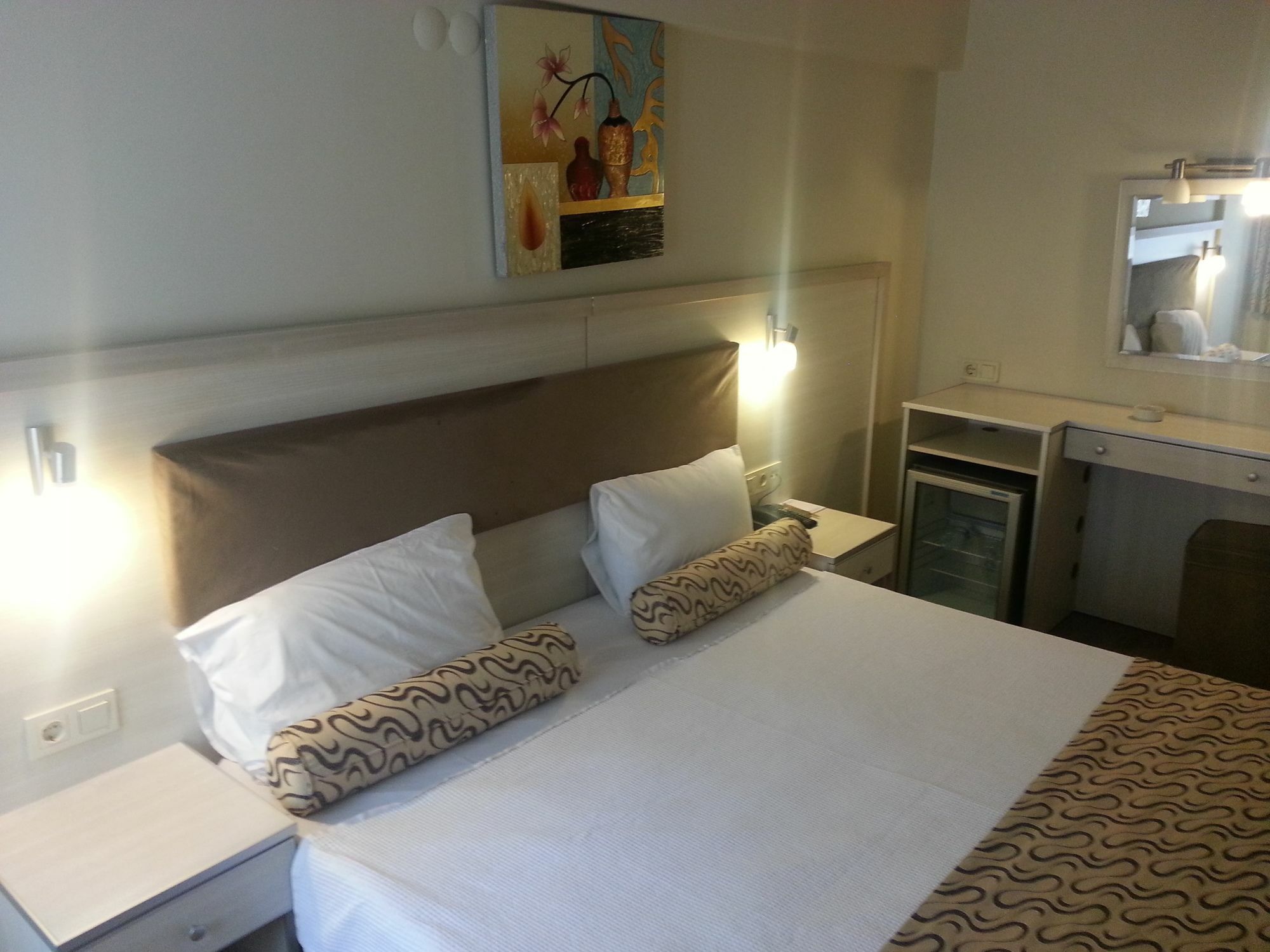 Grand Zeybek Hotel İzmir Extérieur photo